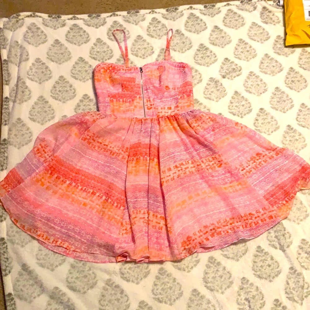 Guess dress - size 4